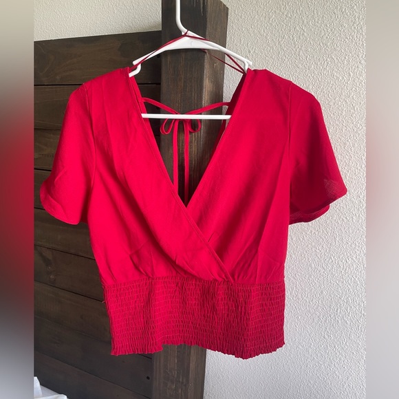 Red top - Picture 6 of 7